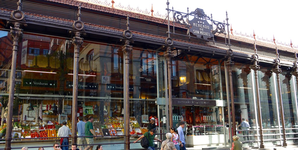 Mercado de San Miguel, lugar típico para comer en Madrid
