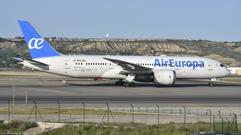 Aeropuerto Avión Air Europa. 