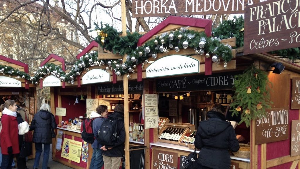 Puestos en los mercadillos navideños de Praga