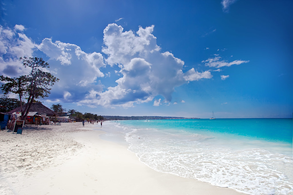 Seven Mile Beach (Playa De Las Siete Millas, Islas Caimán)